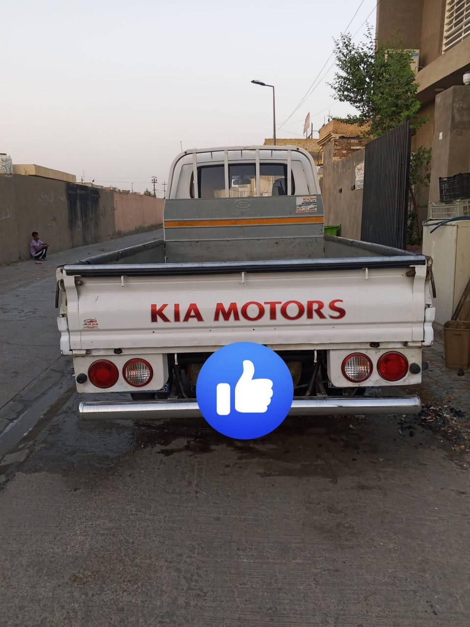 السلام عليكم كيا حمل 2018 رقم واسط السياره مكفول غير البسونار موضح السعر 117وبيها مجال مكان كوت
الرقم ***********

