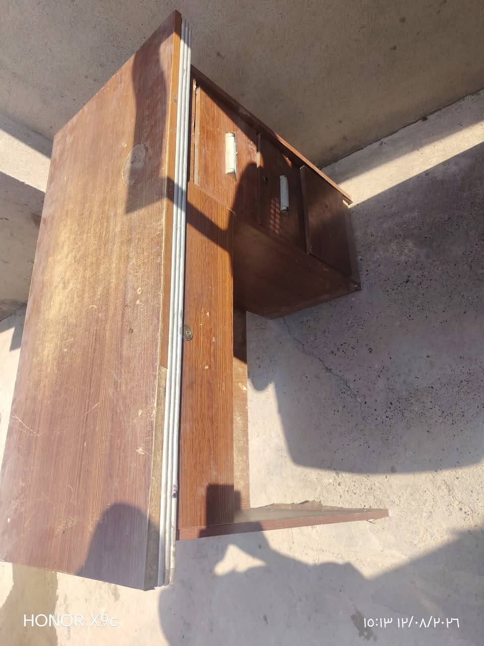 ميز مال دراسه للبيع يعوزو سجج مال جكامچ السعر (35) ***********
