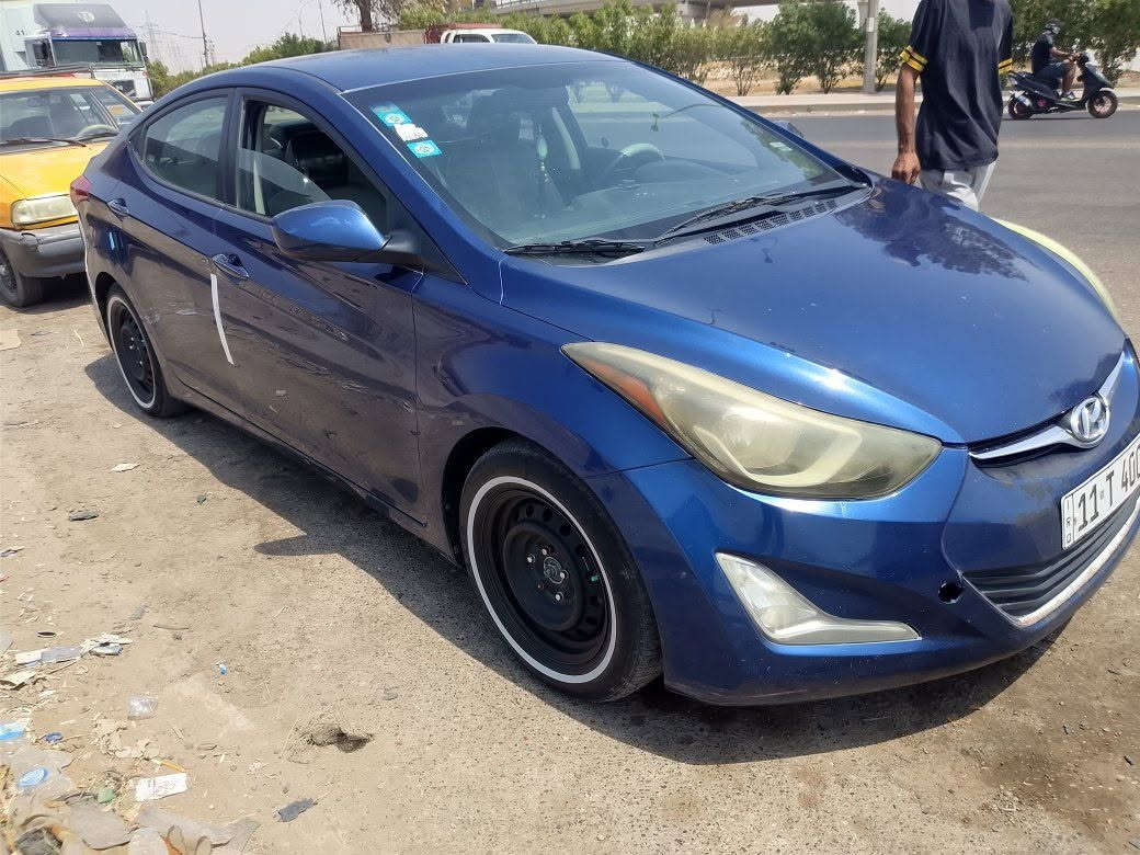 سلام عليكم شباب النتره للبيع موديل 2015وارد امريكي حادث جاملغ امامي بدون دواخل السياره ليبل واحد محرك 1800دوش كيرatصدر جديد بسمي تحويل ثاني يوم مواصفات مانع انزلاق نظام ايكو نظام ايكو نظام كروس قفل سرعه قياده ذاتيه للاستفسار اكثر اتصل ***********العنوان المدائن قرب بسمايه
