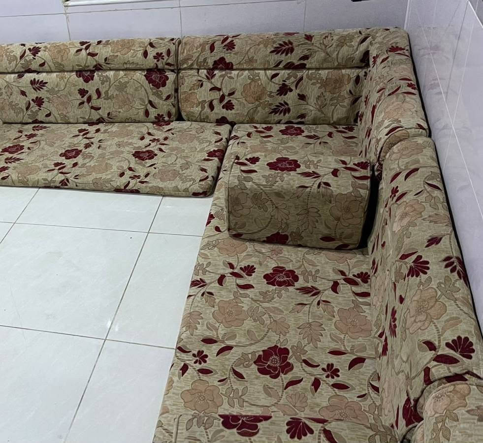 جلسه سعوديه • ١٤ متر • ٧ دواشك