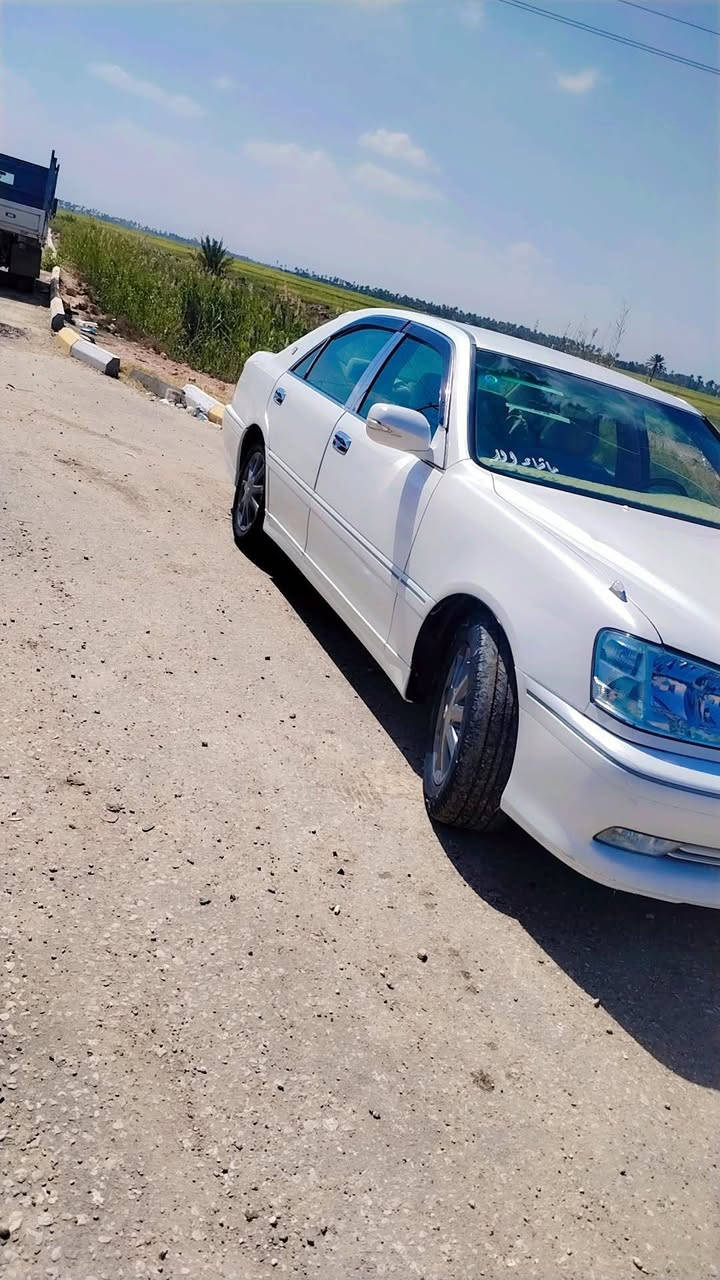 ﷽
السلام عليكم ..  كراون  ((   ملكه.  ))

موديل  _ 2003 _اصل

للبيع ملكه او المراوس . رقم انبار مشروع وطني ( بسمي) مداور ثاني يوم  سنويته لل 2031.. مكفوله السياره من الكصه ونقل الجثه والضربه القويه مصبوغه عام السياره 

علمن السياره بيه (منضومة غاز) 

سياره 3دكم.

تخم تاير جديد. 

حداديه توني نافضه. 

كير ومكينه خير من الله. 

تبريد ثلج. ❄️

لايت كرستال. 

بگ لايت كرستال. 
السياره احله من الصوره الله شاهد ومتعوب عليه ما تخسر عليه ربع 
السعر($ 125)وبيه مجال 
تصل وبيك خير وتدلل  ( ***********) 

العنوان الديوانية قضاء غماس . 

وذا ماعجبك السعر اعگب المنشور ودعينه بل رزق.
