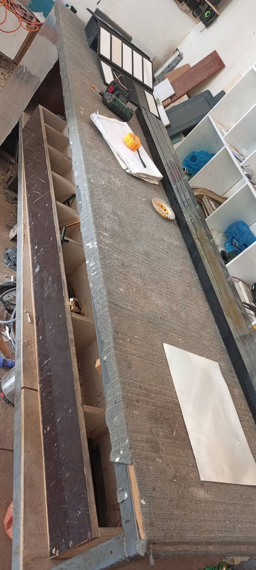 🔥 فرصة مميزة لأصحاب المهن والمعامل – معمل متكامل للبيع 🔥
🏭 للبيع معمل متكامل ومتخصص بأعمال الألمنيوم و MDF
البيع شامل وكامل المعمل مع جميع المكائن والمعدات والعدة الموجودة.

💥 محتويات المعمل:

🔹 كتر ألمنيوم يلمز
🔹 طبر ألمنيوم
🔹 معاوجة أركان 2.5 متر
🔹 ميوزة تزكام عدد 3
🔹 مجموعة درينات وبطاريات شحن – عدة متكاملة
🔹 منظومة كاميرات مراقبة عدد 8
🔹 بلازمة حجم كبير
🔹 براد ماء حجم كبير
🔹 منشار كهربائي 2.25 متر – نوع تركي
♦️تاروسه هواء حجم كبير 
🔹 مزراك خشب MDF
🔹 لاصقة شريط بوس تركية – 4 مراحل
🔹 مكينة ثقب نرمادة لأبواب HDF
🔹 حملات بواري ألمنيوم
🔹 ميز كتر ألمنيوم مع الداكور
🔹 رفوف عدد 2 لمواد الألمنيوم

⭐ المعمل جاهز للعمل ومناسب لمن يرغب بالبدء أو التوسع في مجال الألمنيوم وMDF.

📞 للاستفسار والتفاصيل:
***********

📩 الجادين فقط التواصل على الرقم أعلاه.

🔥 بيع شامل وكامل للمعمل – فرصة لمن يبحث عن معمل مجهز بالمكائن والعدة.
