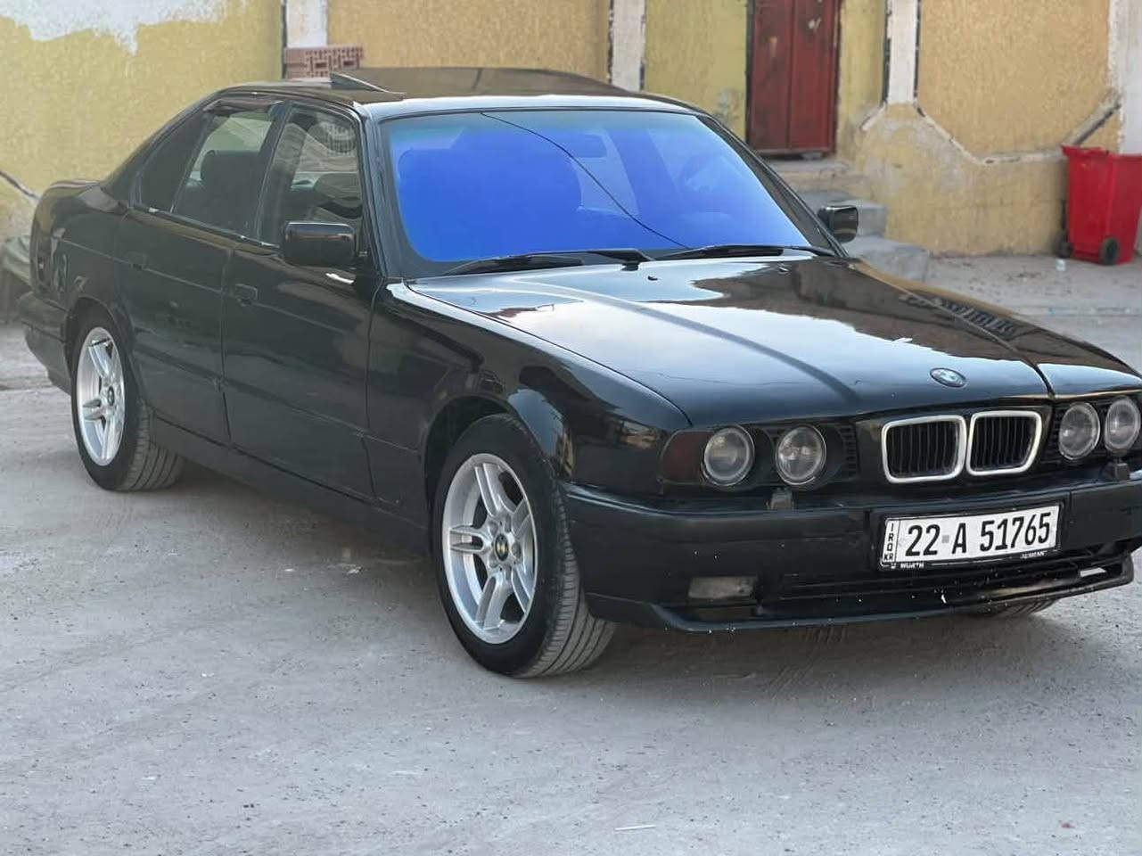 يا الله السلام عليكم
BMW520
 ١٩٩٦ رقم أربيل سنوية ل٢٠٣١ كير عادي مكينة كبس السيارة معمرة بل كامل كير ومكينة مال حاوية شادينهن تبريد تدفئة تخم تاير صدر امامي خلفي كلة جديد للبيع او المراوس السعر  خاص ديالى بعقوبة ***********
