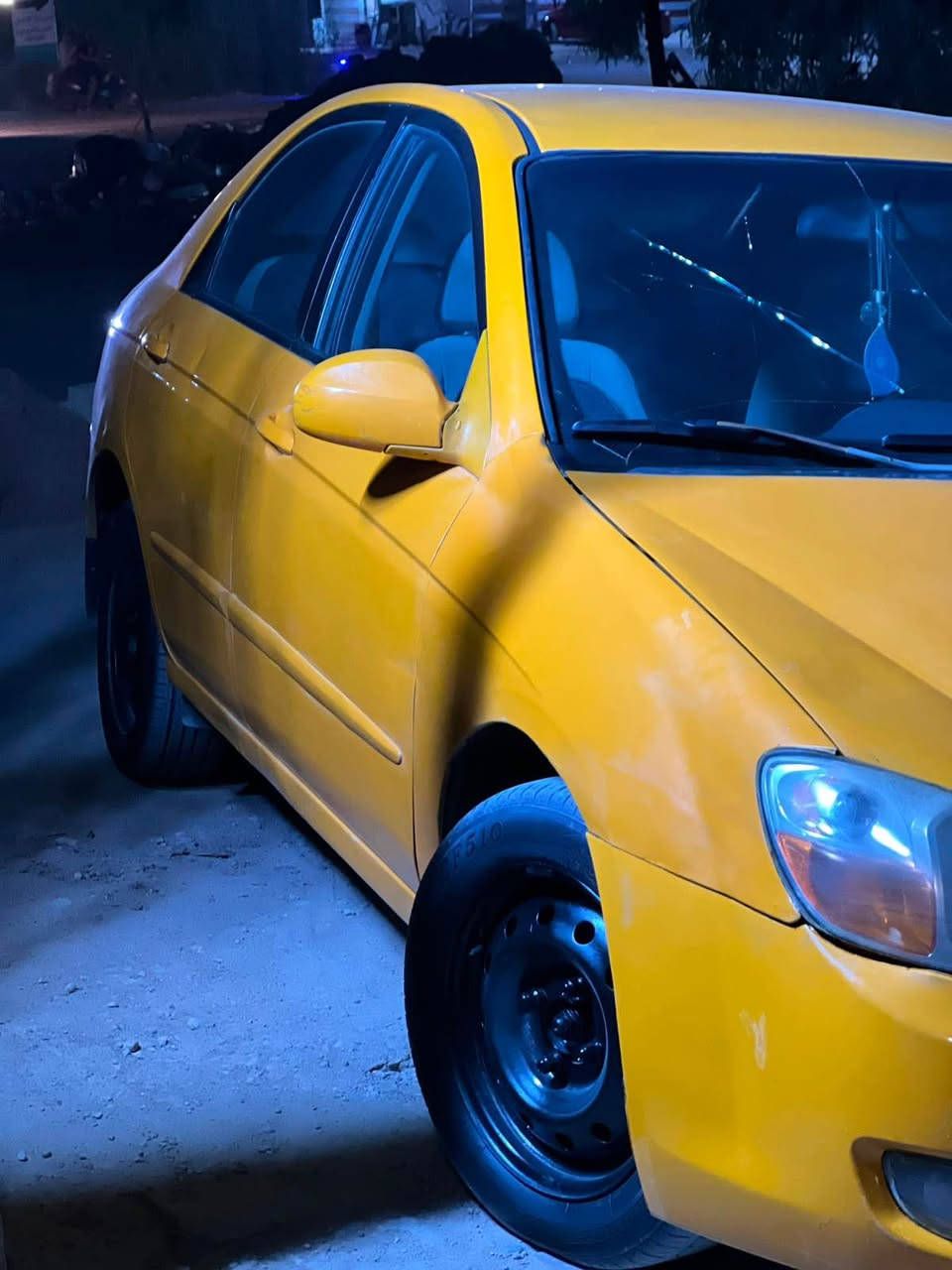 سبكترا للبيع موديل 2008 جاهزه رقم كربلاء بأسمي مصفره هيئه وغرامات تبريد ثلج السعر 68 بيها مجال بسيط او مراوس *********** مكاني كربلاء كربلاء, العراق
