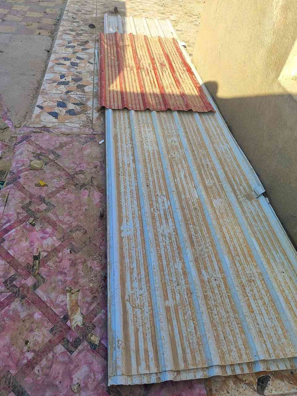 10جينكوات 5 متر  مستخدمات قليل 04 الثقيل  + سندويج ثنين على 3متر طول الوحده للتواصل *********** مكاني بني منصور.
