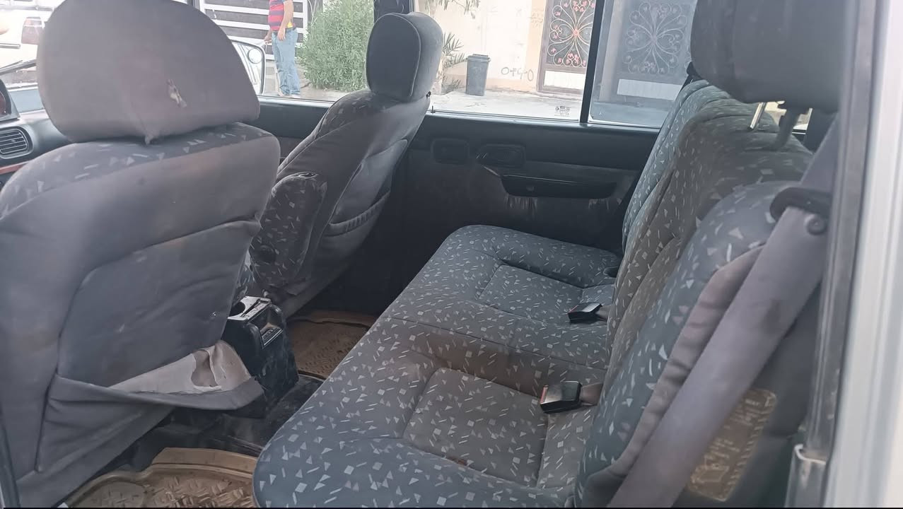 20$      ***********
