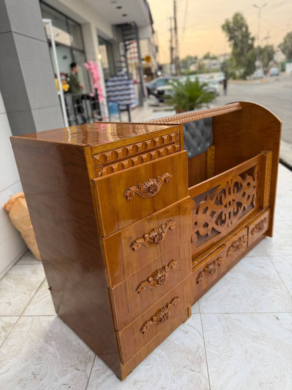 قفل • ١٥٠