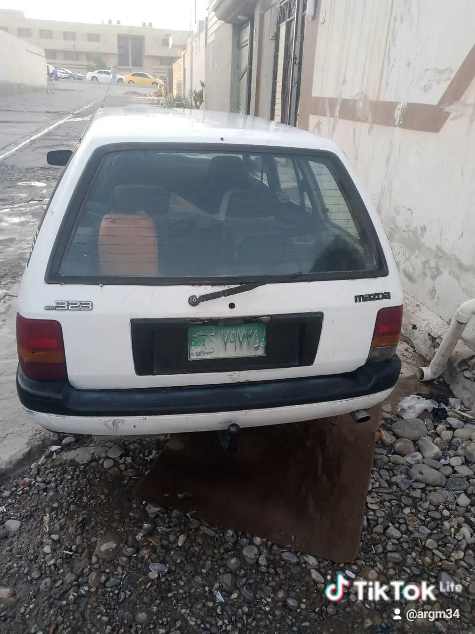 مازدا للبيع الموصل السعر14ورقه وبيها مجال رقم نينوى شرط التحويل ***********

