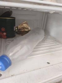 ثلاجة وسط • نظيفة • تجميد حلو