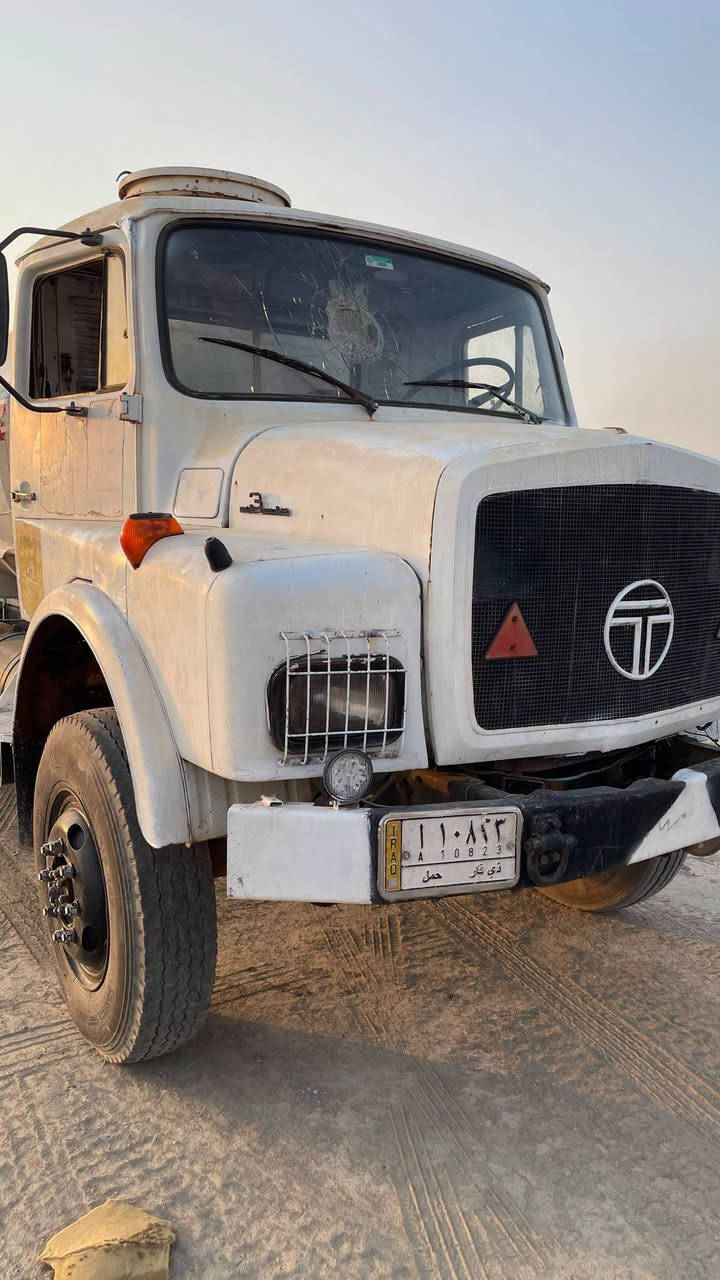 السلام عليكم للبيع✅
تاتا فورويل 4x4 

حوضيه وقود ⛽️ 

موديل 1997 

طخم تاير وسبير 

رقم ذي قار 

كير محرك شرط 

السياره جاهزه للشغل 

السعر 17 ونص وبيه مجال 

مكان سياره ناصريه باقي تفاصيل 

عل هاذه رقم 
*********** 
***********

