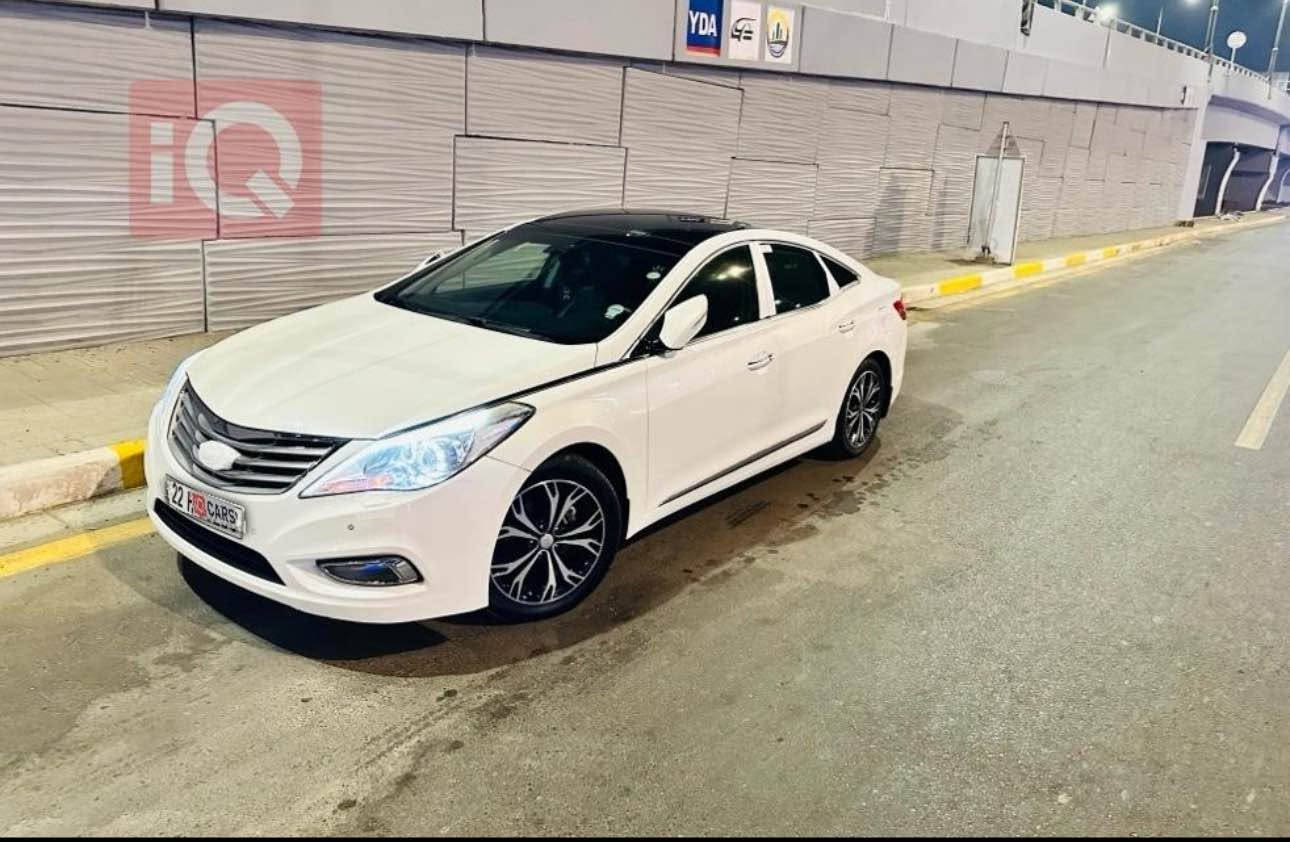 ازيرا خليجية 6 سلندر  اربيل رقم جديد 
لتواصل واتساب *********** بغداد, العراق

نص مكتوب في الصور:
- iQ CARS
- iQ