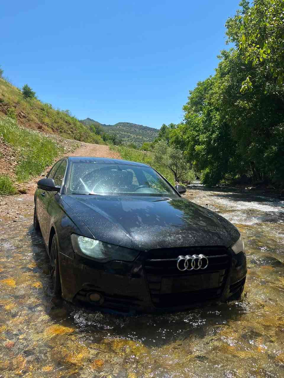 Audi a6 2015 ٤ بستن و توين توربو
به س قتعه كا بجيك ياد بشدي دا و ره قه م دهوكه
٧ وه ره قه و نيف خرامه نه ديش سعري هين خار سعر ٦٥ ومجال ره قه م ***********
