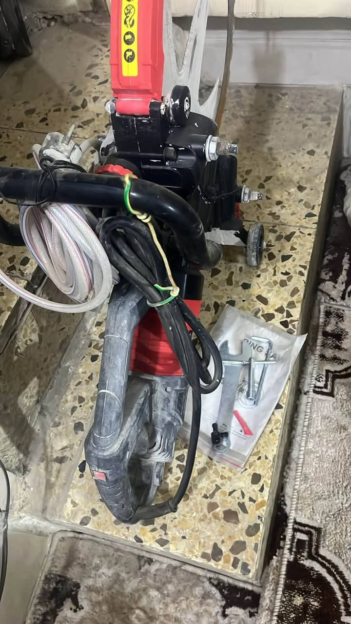 السلام عليكم عندي كتر قطع كبير و كوسرة كبيرة انجيكو غراض جديدة مشتغل بيهن شغلة وحدة
لاستفسار  ***********
