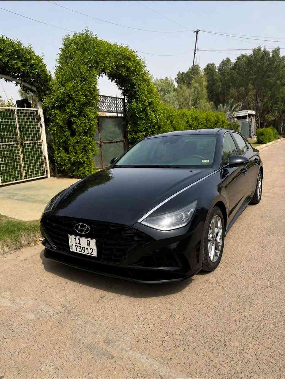 السلام عليكم سوناتا موديل 23 

السياره جديده بلخير للياخذهه ماشيه 28

حادثهه تبديل جاملغ وربع البنيد مصبوغ فقط باقي السياره كفاله 
رقمهه بغداد بسمي تحويل شوكت متريد

مواصفاتهه فول من عده الفتحه شتريد مواصفات بيهه

محركهه 2500 تنفس طبيعي 

سعرهه 161 

مكاني بغداد البلديات  ***********
