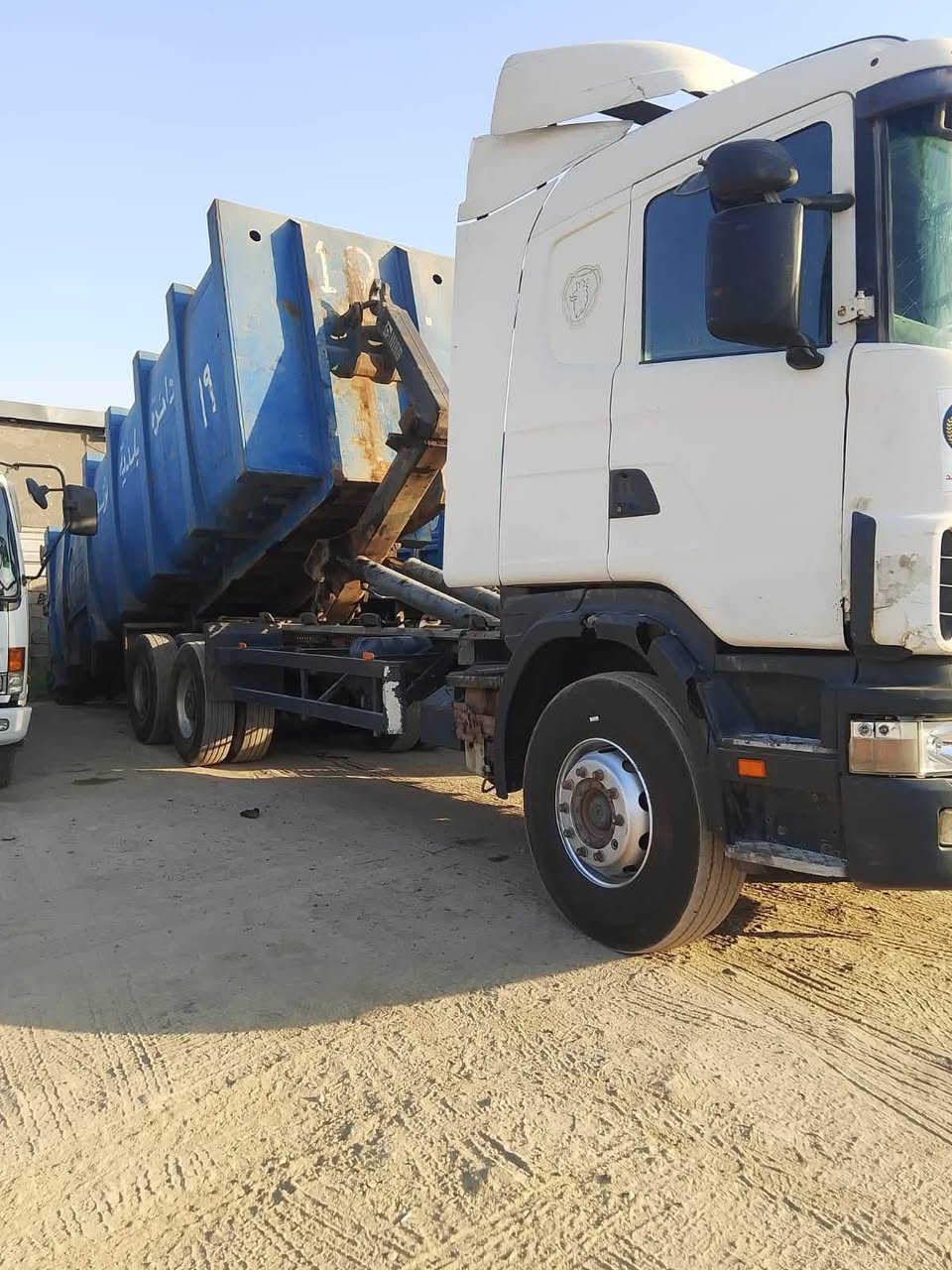 مكلف بالنشر 

سكانيه رافعت حميات 
تعمل بلديت رشيد 
مديل 97 
سياره جاهزه لعمل 
رقم ***********
