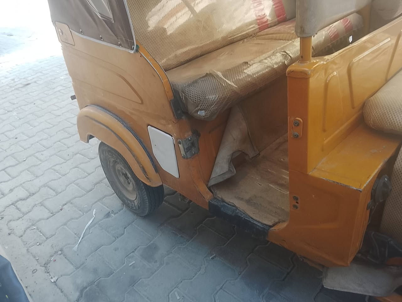 تكتك 21 رقم وسنوية بسمي بيه دوس معمره وهاي الطخه كدامك ب٦٥٠٠قفلل مكاني حريه ***********
