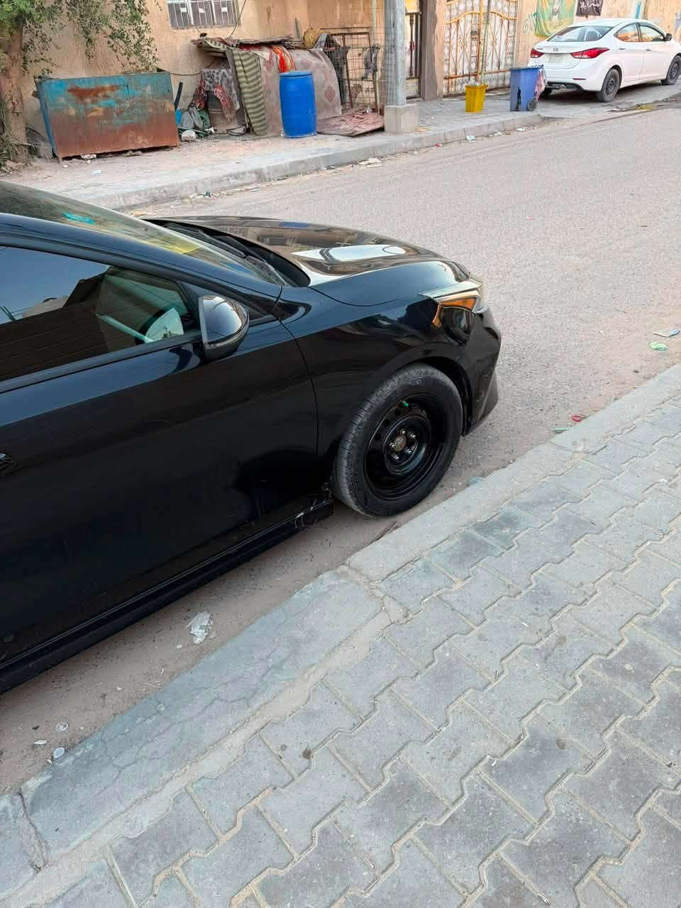 سلام عليكم كيه فورتي 2023 وارد مريكي
فول 1/1 جتي لاين 
حادثها تبديل جاملغ وبنيد 
حره بسمي 
رقم بصره
سعر 138 ومجال 
عنوان البصره 
رقم ***********
