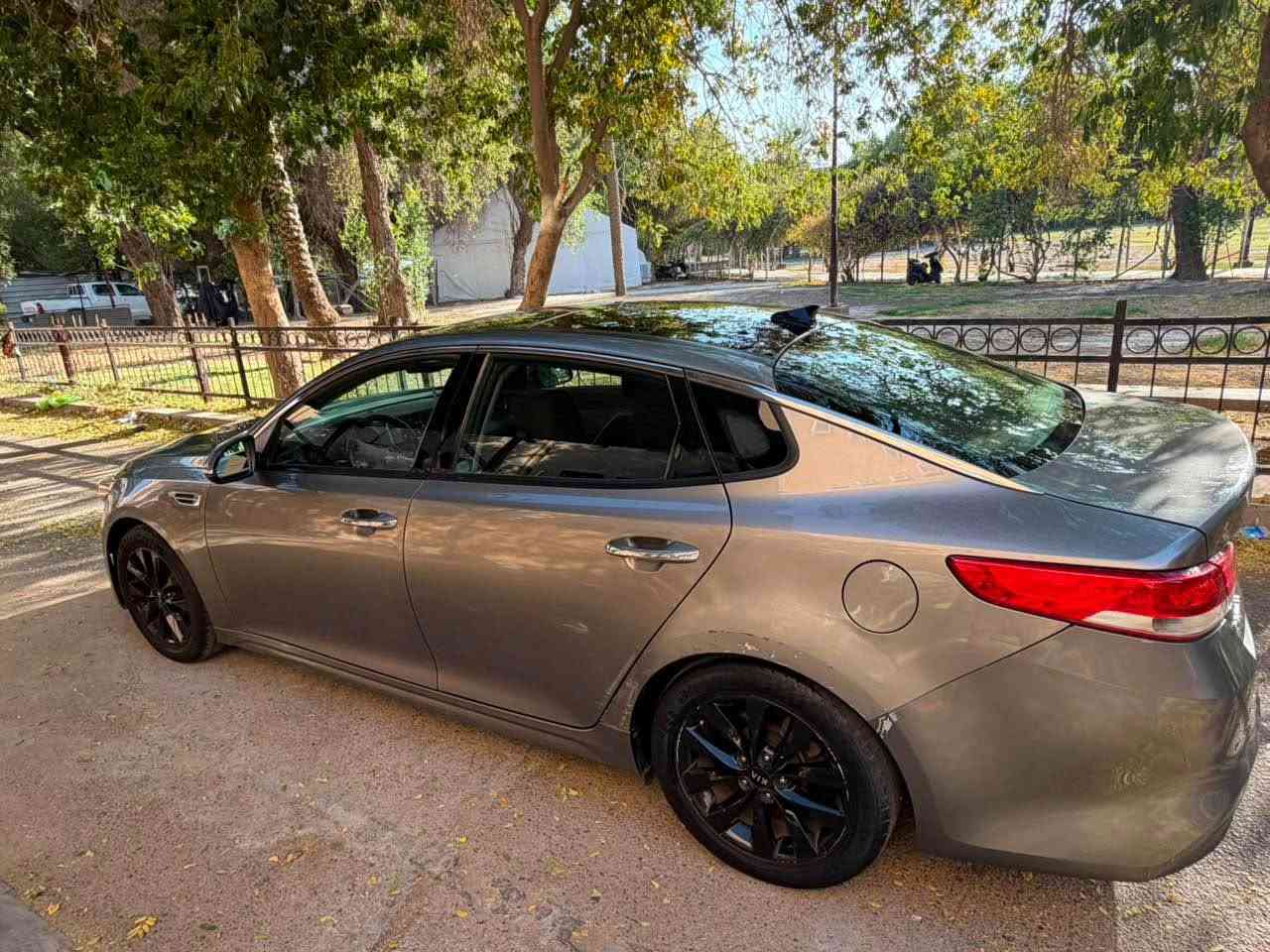السلام عليكم 
اوبتما 2018 امريكي EX فول مواصفات 
حادثها سرقة بس بالعراق بيها بارد جاملغ عكس السايق وصبغ جوة قبق البانزين ماشية 75 الف ميل السياره بااسمي رقم بغداد الدولي مكان السياره بغداد الكراده  للاتصال *********** بغداد, العراق
