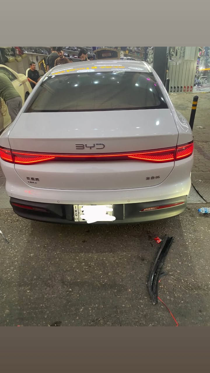 بی وای دی سێل 05 مۆدیل 2025 بۆ فرۆشتن سەیارەیەکە 34km رۆیشتوە  چاملخی پێشەوەی چوار پەنجە PDR هەیە لەگەل یەک قۆپی زۆر بچوک لە سندوقی هیچیکەی نیە نرخی 135 مەجالەکی برایانە رەقەم تەلەفۆن ***********

