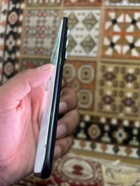 هوت 40 برو • ٢٥٦ جيجا • ١٦ رام