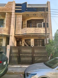 حي الجهاد • ١٠٠م • ٣ غرف حمامين