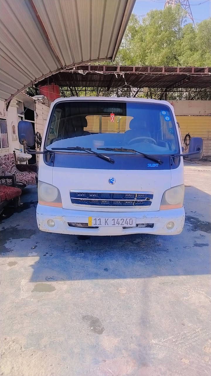 السلام عليكم للبيع كيا حمل أم عيون مديل 2002 ام الحاكيه السياره مكفوله رقم بغداد بسمي شرط التحويل
السعر 63 وبيهة مجال حك الجيه رقم
 الهاتف ***********
