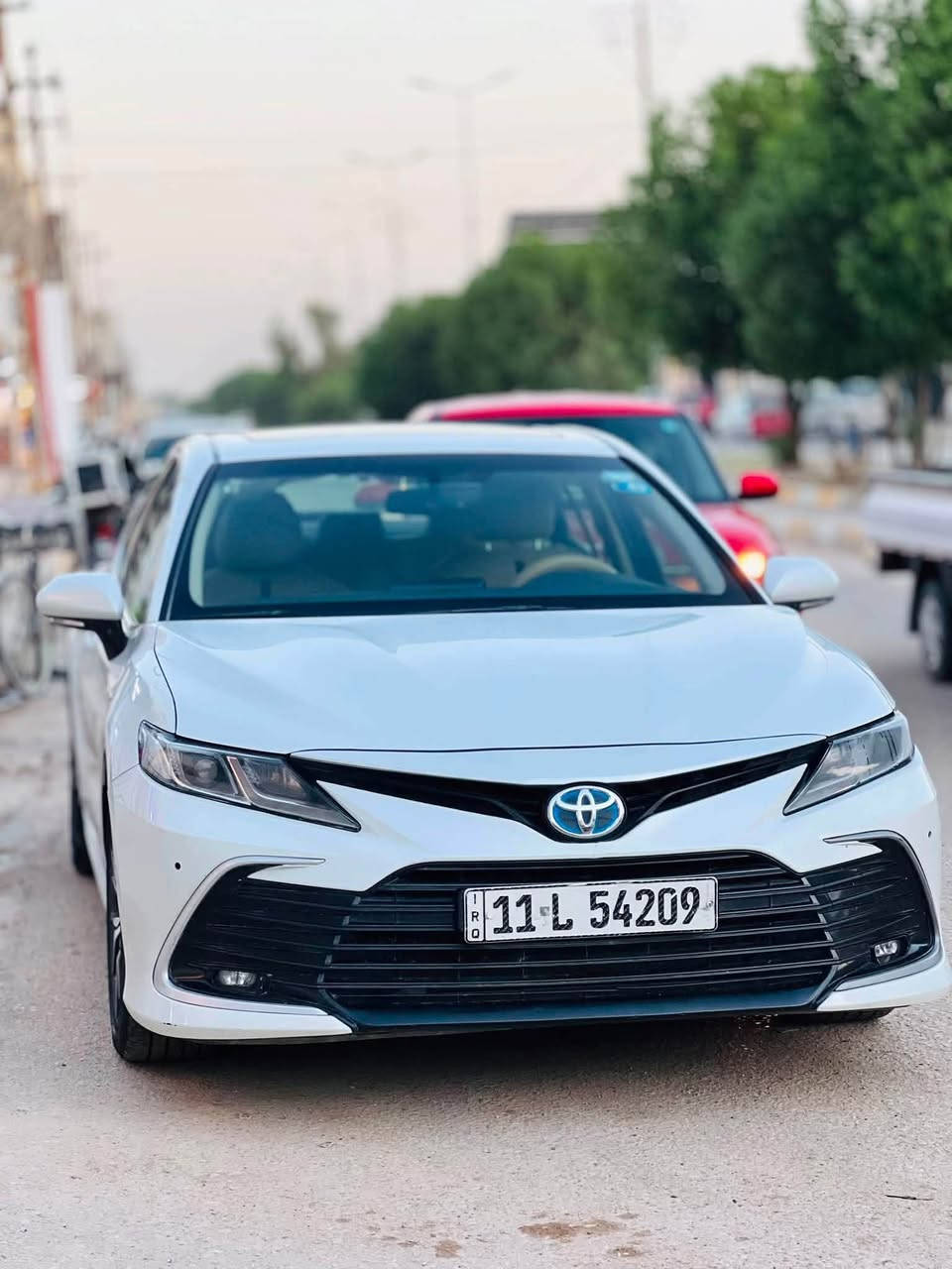السلام عليكم للبيع تيوتا كامري ٢٠٢٤ خليجي وكالة عبد اللطيف هايبرد السيارة مطلوبة للمصرف استقطاع مباشر كفالة عدا خشم الجاملغ الايمن صبغ والباقي كفالة عامة ماشية 90 السعر ٢٠٠ وبيها مجال العنوان بابل الحمزة الغربي ***********/***********
