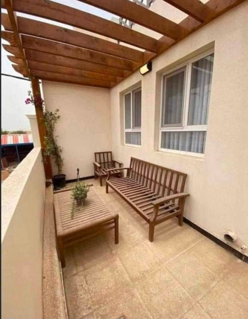 🏘️ دار مجمع بوابة السكني في النجف الاشرف 
 مرحلة ثالثة ارقى والاقرب الى مركز المدينة  
جاهز لسكن مشمول في مصرف العقاري. 
مساحة 160م  طابقين 3 غرف نوم بناء درجة اولى 
واصل61 مليون فقط  
يباع بتطلوعة مناسبة جداً جدآ

🔵اكتب /تم/ وتجيك التفاصيل كاملة 🔵

التفاصيل اكثر للاستفسار اتصال او واتس اب
***********☎️
