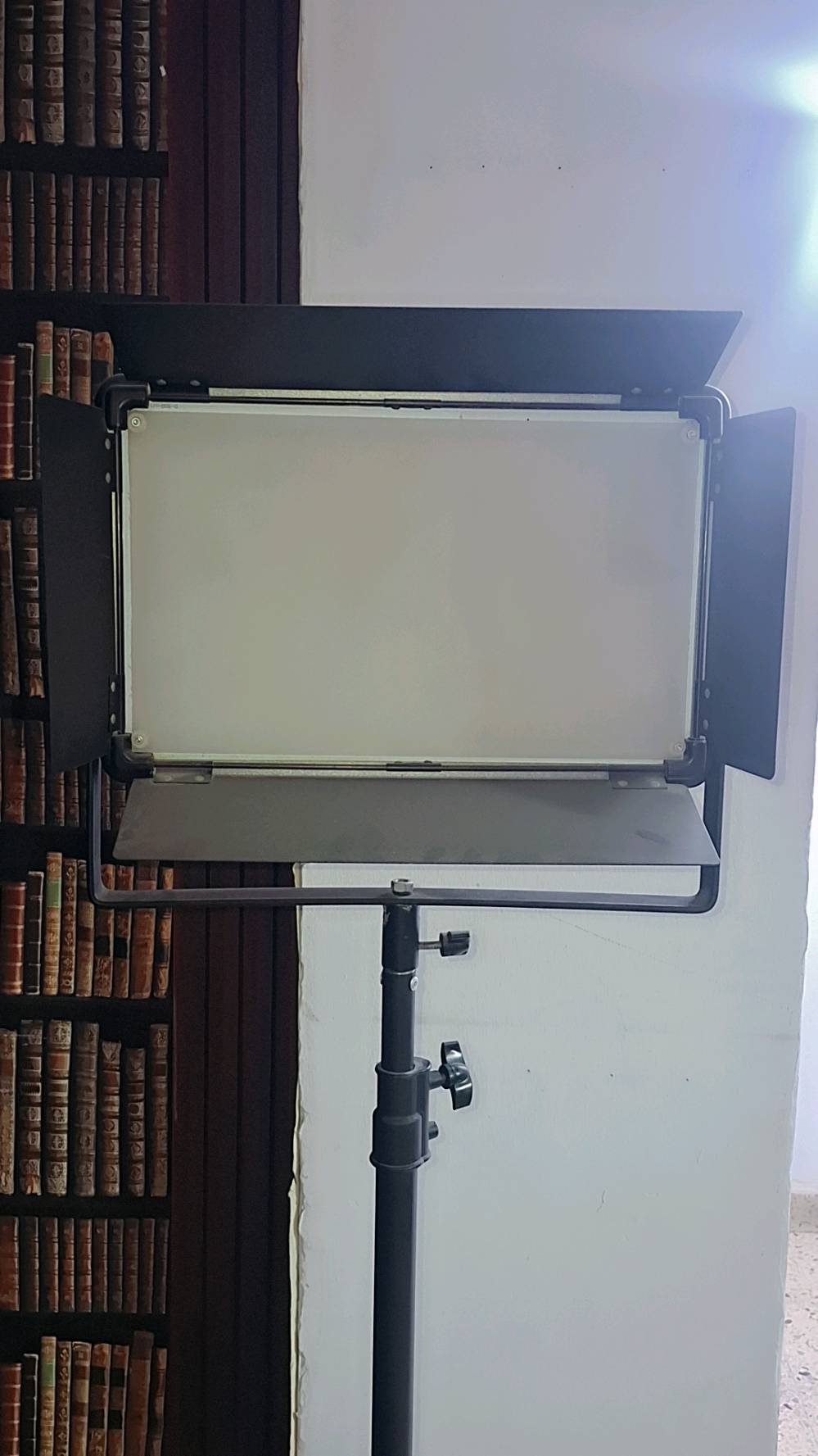 للبيع، مستعجل كلمن وسعره راسلني، وانطيك الاسعار و إن شاء الله ما نختلف 
***********