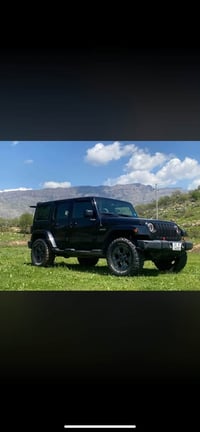 جيب رانكلر 2017 ربيكون فول كلين بدون صبغ فقط البنيد بدون حادث سياره نص...