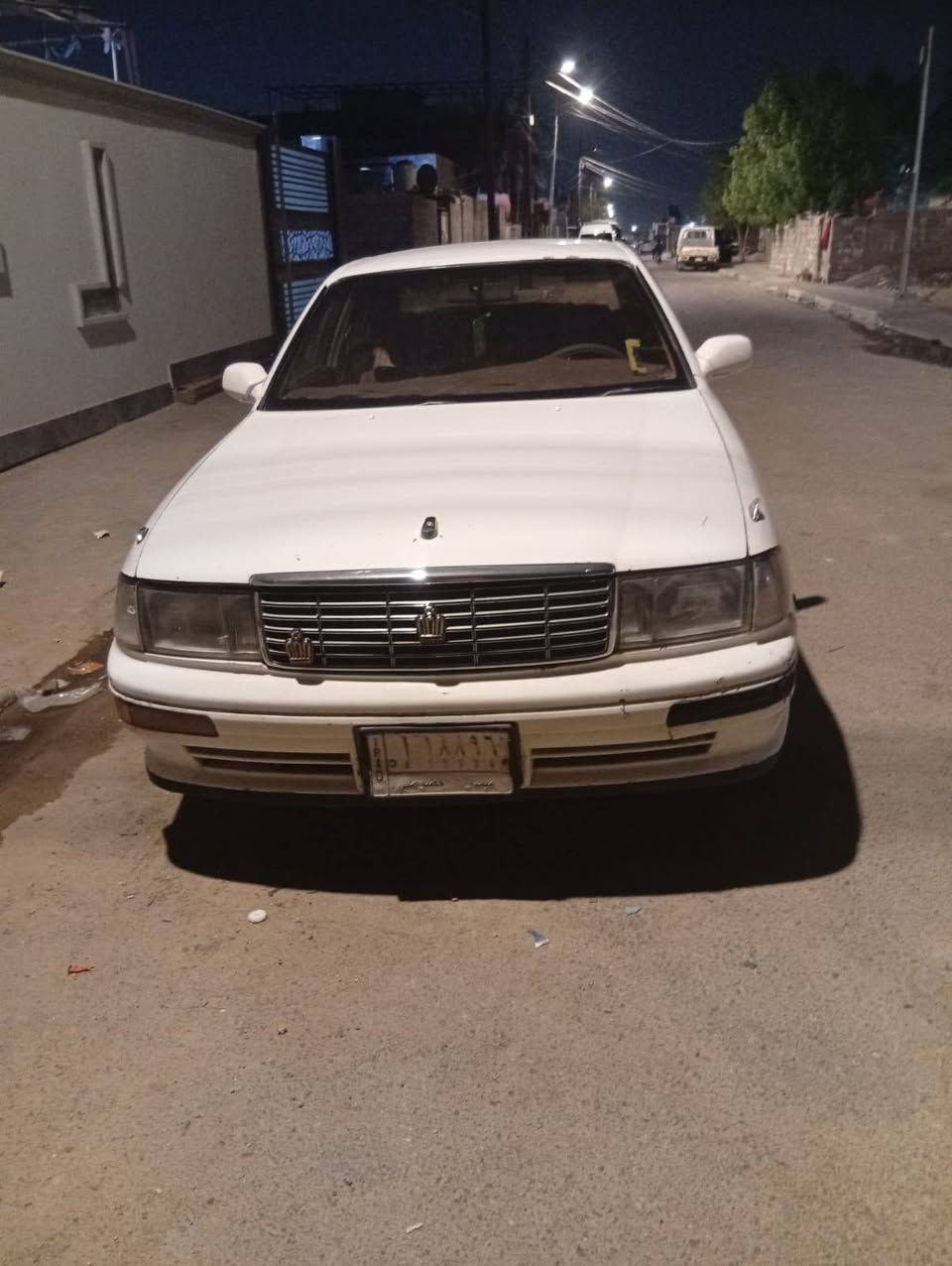 سياره بطه كير ومكينه جدد مكفوله من الكصه بس ما مكفوله من النقل سياره تخم تاير بديها جديد راعيها موجود كبل تحويل السعر 28 بيها مكان قليل حك الچيه سياره جاهزه حداده مكاني البصره القبله الرقم ***********
