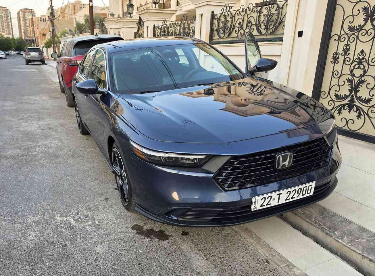 هوندا اكورد EX موديل 2023
السيارة ماشيه 22 الف مايل فقط ومرقمه اربيل.

• مكينة 15T بنزين 

•فتحه سلايد 
• رادار امامي
• تصحيح مسار
• مثبت سرعة
• دخول ذكي 
• هندبريك كهرباء
• عداد ديجيتال
• نظام اوتو لايت Auto

السياره وارد امريكي حادثها خفيف جدا الجملغ الخلفي مصبوغ فقط وشبر بيها تكحيل من الباب الخلفي وهذا رقم الشاصي : 

 
1HGCY1F34PA038267

السعر 160 ورقة او بيها مجال بسيط.

مكان السيارة محافظة اربيل ورقم اربيل للتواصل :

***********
