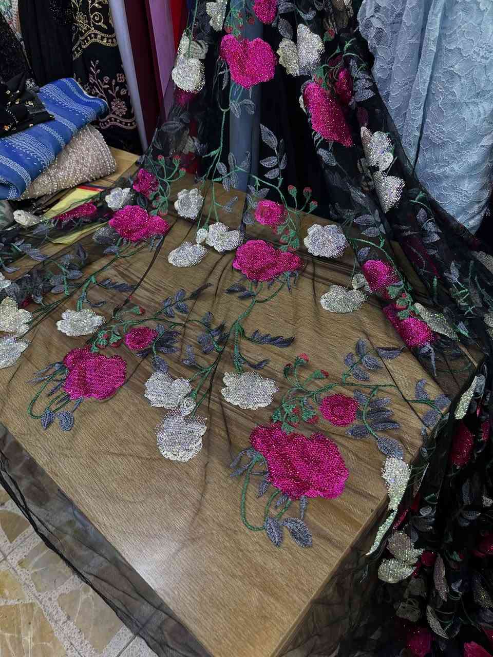 تور فرنسي • مترين ونص • عرض يومين