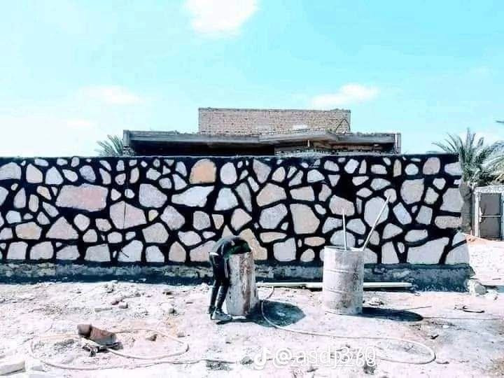 السلام عليكم بناء حجر كرسته وعمل الاستفسار الاتصال ***********
