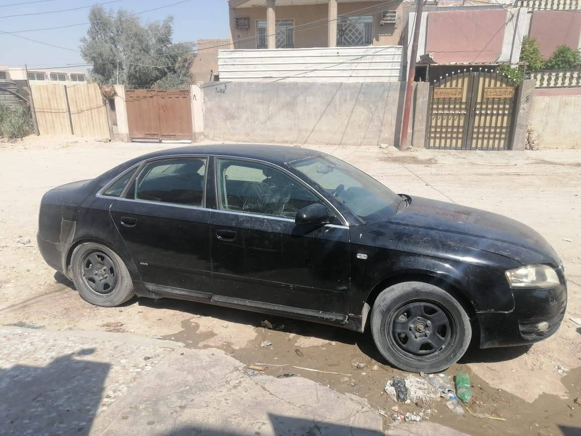 اودي للبيع  موديل ٢٠٠٧ فئه a4 كير عادي ٥ نمر معا مكينه احتياط حاويه مع بعض التفرعات سعر ٥٥ ورقه تريد وكاله او  تحويل رقم شمالي  مكانها حله للاستفسار اكثر ***********
