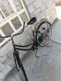 ياباني • حجم ٢٦ • نضيف