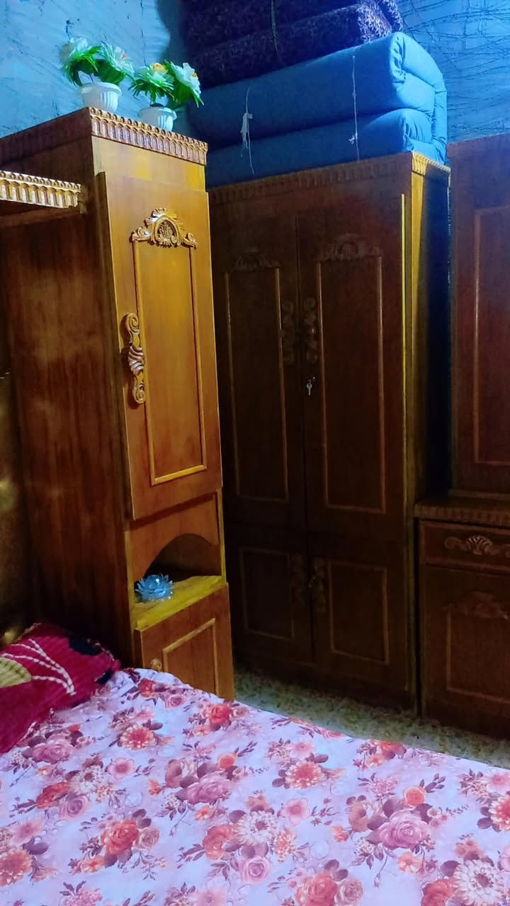 خشاب للبيع شراي يجي خاص يتصل عل هاذا الرقم ***********
