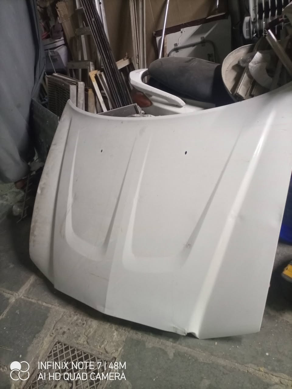 بنيد جاجر بي للبيع ضرر بسيط كلش عنواني بغداد جكوك ***********

