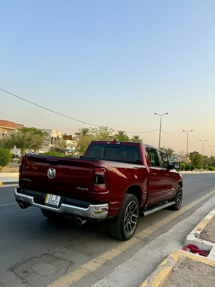 رام موديل 2022 ماشيه 28ميل السياره جاهزه من كلشي ماكو اي شي نقص بيها الحدث الجملق الخلفي اليمنه و الجملق اليسره +باب الجنطه 3 قطع فقط المكان السياره بغداد السعر 27.500 الرقم ***********

