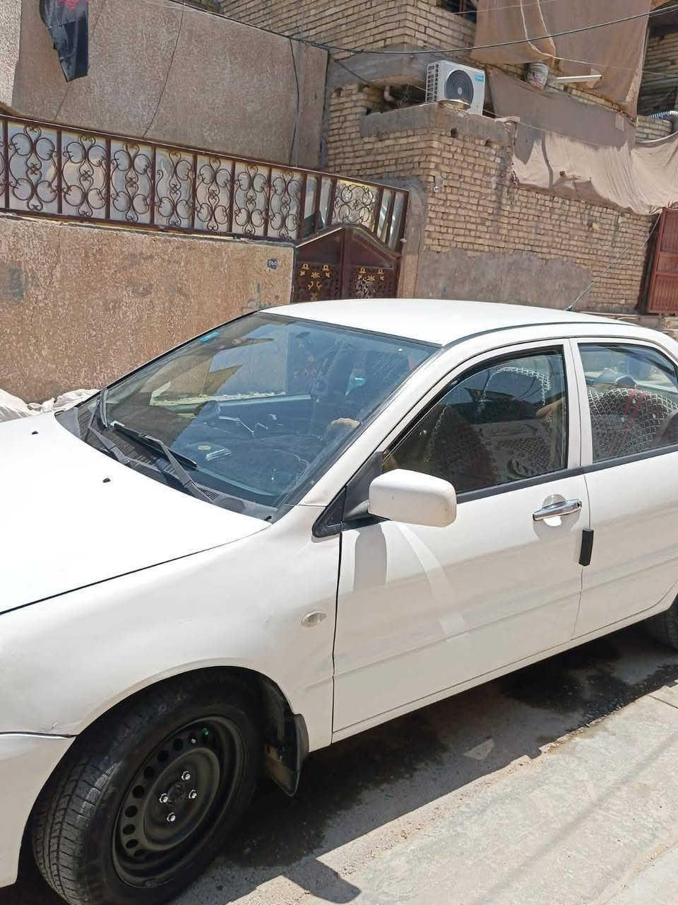 لانسر مستبوشي موديل 10 بيه ثلاث طخات بارد 
مكينه 1600
تدفئه تبريد بلجيس شغلات
مكاني بغداد الشعب السعر79
***********
