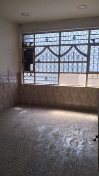 شقة ومحل • مؤجرة • طابو صرف
