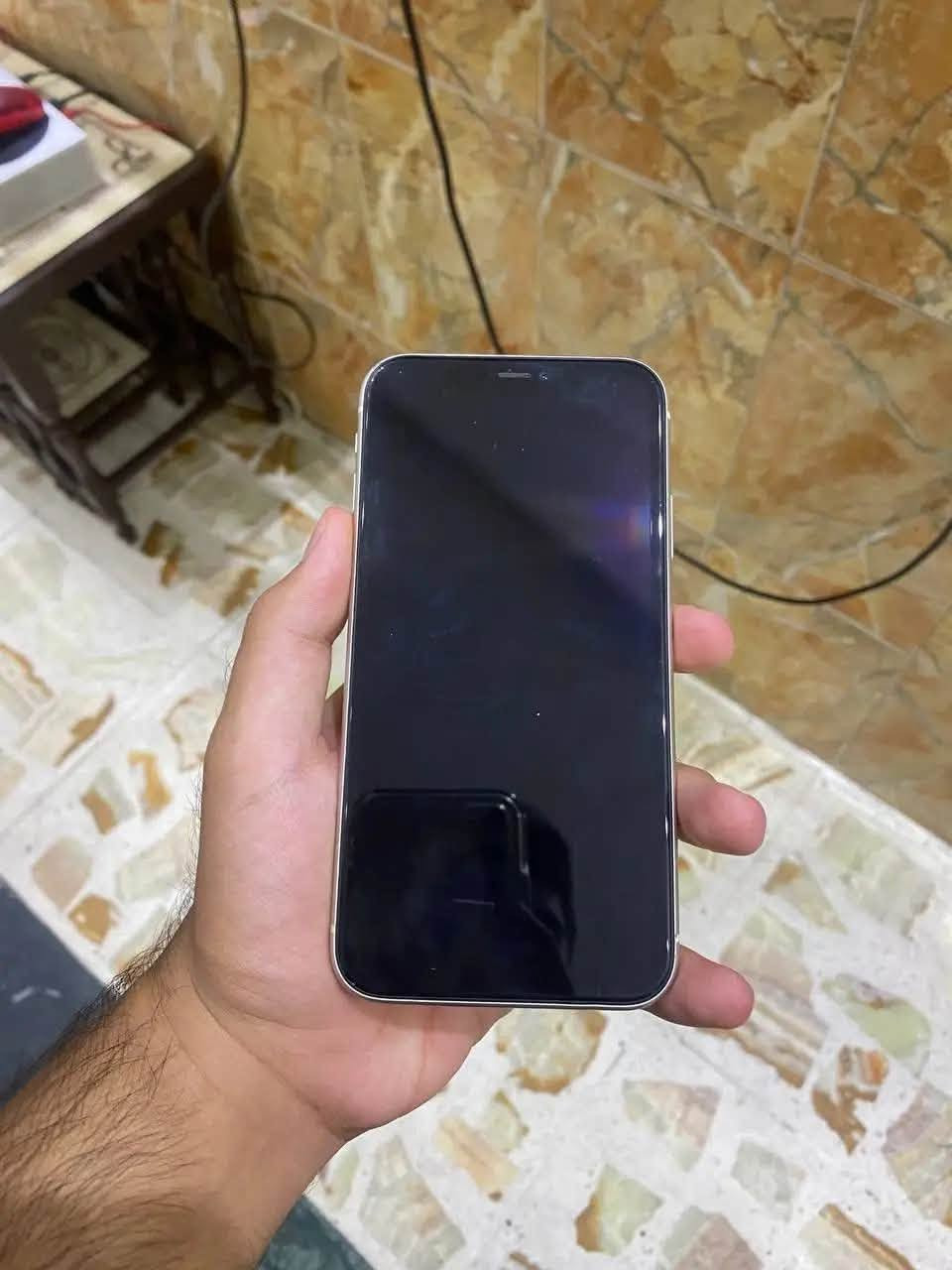 ايفون 11 ذاكرة 128 بطارية 🔋 74 اللون ابيض مكفول الجهاز ما مفتوح ما داخل صيانة شغال 100‎%‎ نظيف جداً 
السعر 235
مكاني شعب حي اور

***********
