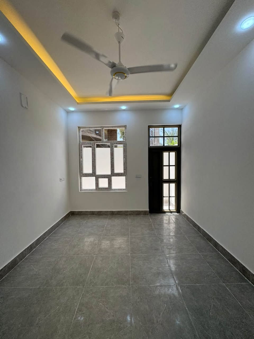 السلام عليكم ***********☎️
🔴متاح بيت 🏠 للبيع المساحة150متر ⚫️

🔵بناء حديث طابق واحد شغل درجه اولى نقوش مغربيًا🟢

🟣 🟤

🟡استقبال مطبخ صاله غرفتين نوم نوم مجموعة صحيات ⚪️

🟤الطابق الثاني بيتونه على عرض صاله سطحين ⚫️⚫️

***********📞

          🟥➰موقع دور الزراعة الثالثه ➿🟥

    

🔺لاستفسار الرقم 🔺***********
