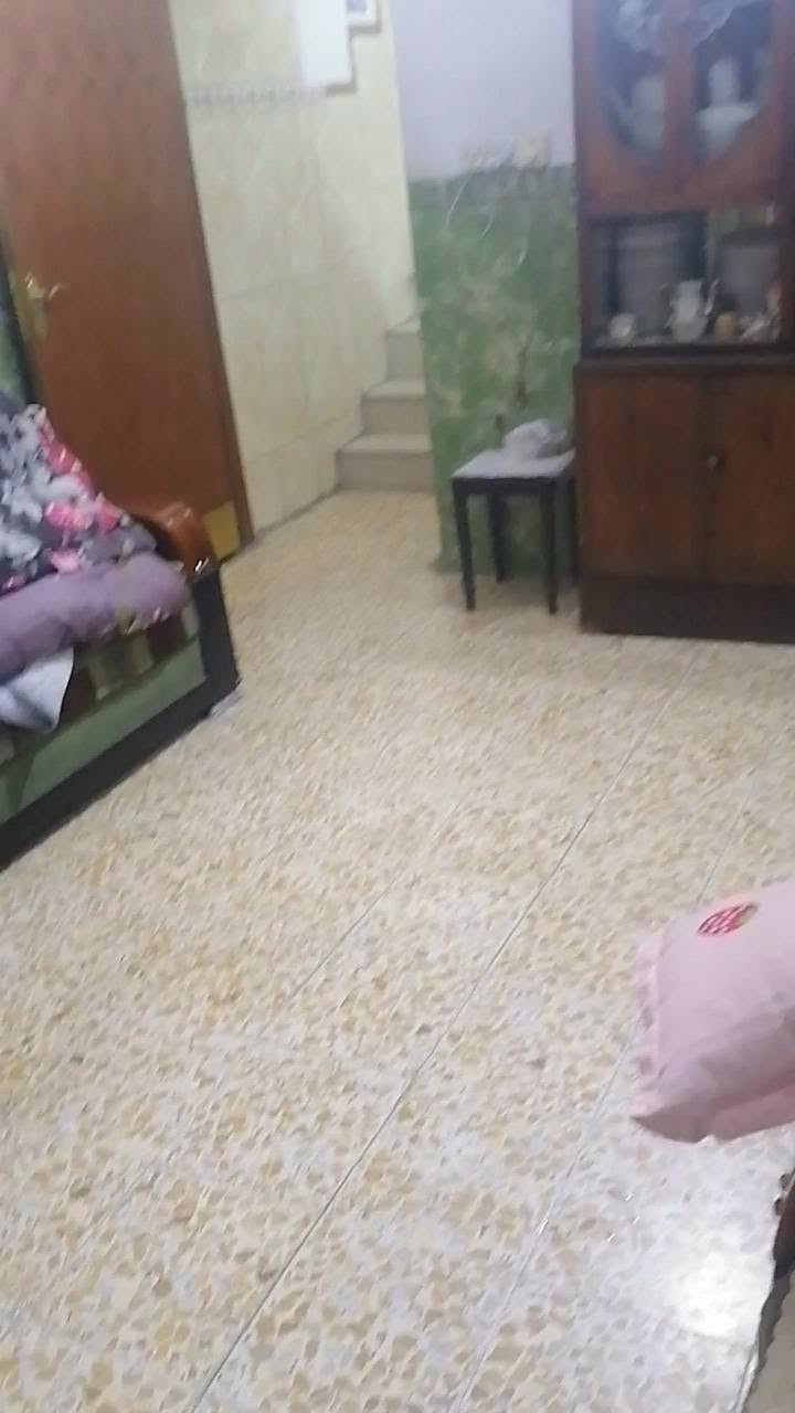 أبو دشير • ١٠٠م • نظيف جداً
