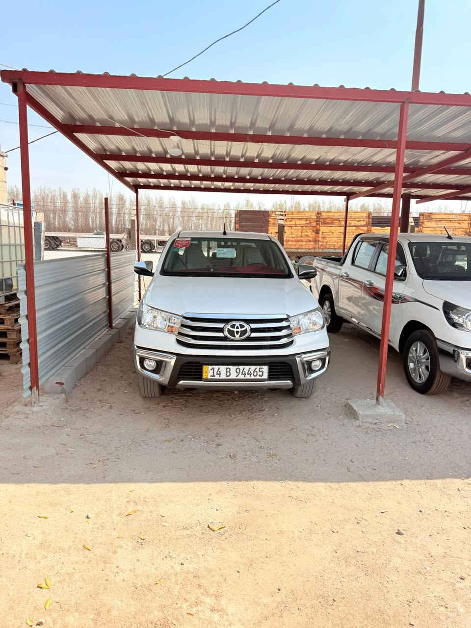 هايلوكس • ٢٠٢٥ • سفوان