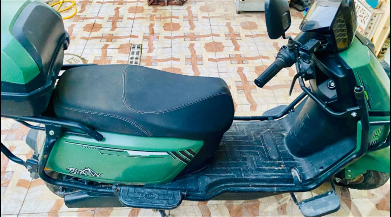 دراجه كهربائية مستعمله شهرين دراجه ست بطاريات كرافين وملف 1500 سرعه 100 دراجه فول الشحنه الوحده تمشيك 80 كيلو دراجه للبيع مستعجل سعر 775 شراي اتصل رجاءً ***********
