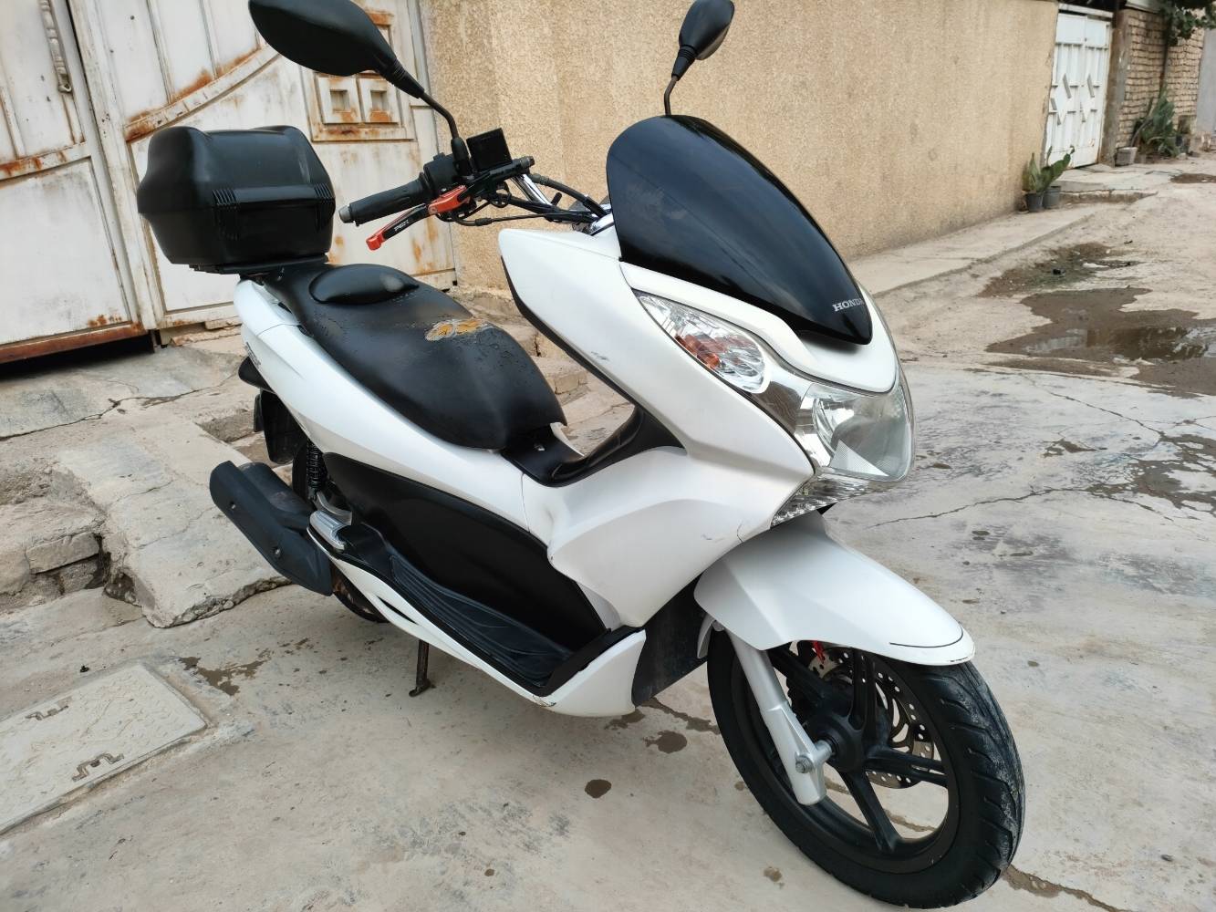 PCX • الجيل الاول • ١٢٥