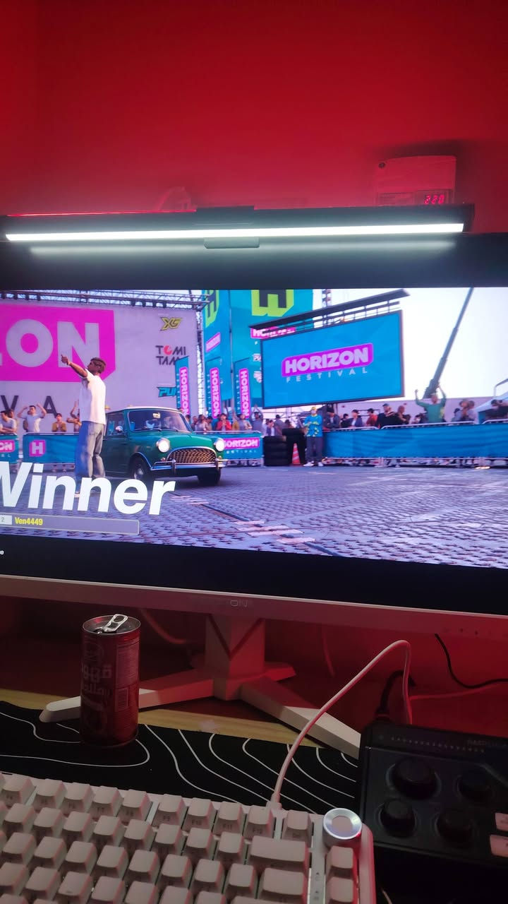 كيم اون 2k ، 250hz استخدام شهر فقط ، وصل ضمان موجود من كرادة ستور ، السعر 280 الف قفل
اسم الشاشة الكامل : GAMEON GOAD27QHD240IPS Dominator Series 27" QHD, 240Hz, MPRT 0.5ms, HDMI 2.1, Fast IPS

الموقع ، المحمودية ، ناحية الرشيد ،  بغداد
ملاحظة ، ماعندي توصيل ، انت ترسل شخص يستلمها ع مسؤوليتك او انت تجي تشوفها وتاخذها ، واتساب ***********

نص مكتوب في الصور:
- GAMEON
- شاشة كيمنك 27 بوصة
- GOAD27QHD240IPS Gaming Monitor
- شاشة ألعاب مقاس 27 إنش بدقة QHD ولوحة IPS تقدم تجربة بصرية مذهلة تجمع بين السلاسة والدقة العالية. بفضل معدل التحديث المرتفع 240Hz وزمن الاستجابة السريع 0.5ms
- 350,000 د.ع
- 1
- إضافة للسلة
- 27" 240HZ FAST IPS 0.5MS RESPONSE TIME QHD 2560 x 1440 NVIDIA G-SYNC COMPATIBLE AMD FreeSync CONSOLE READY GAMEON