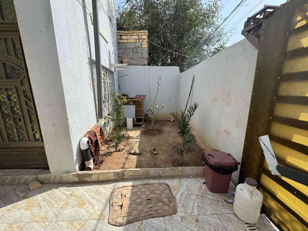 حي الحسين • ٢٠٠م • قرب مدرسة العراق