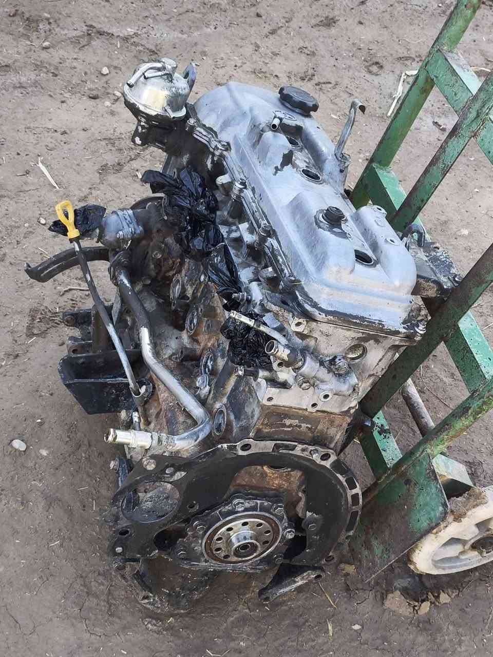 سلام عليكم محرك تيوته جمره للبيع 2700  3RZ محرك ينقص مكان واسط الاحرار  ***********
